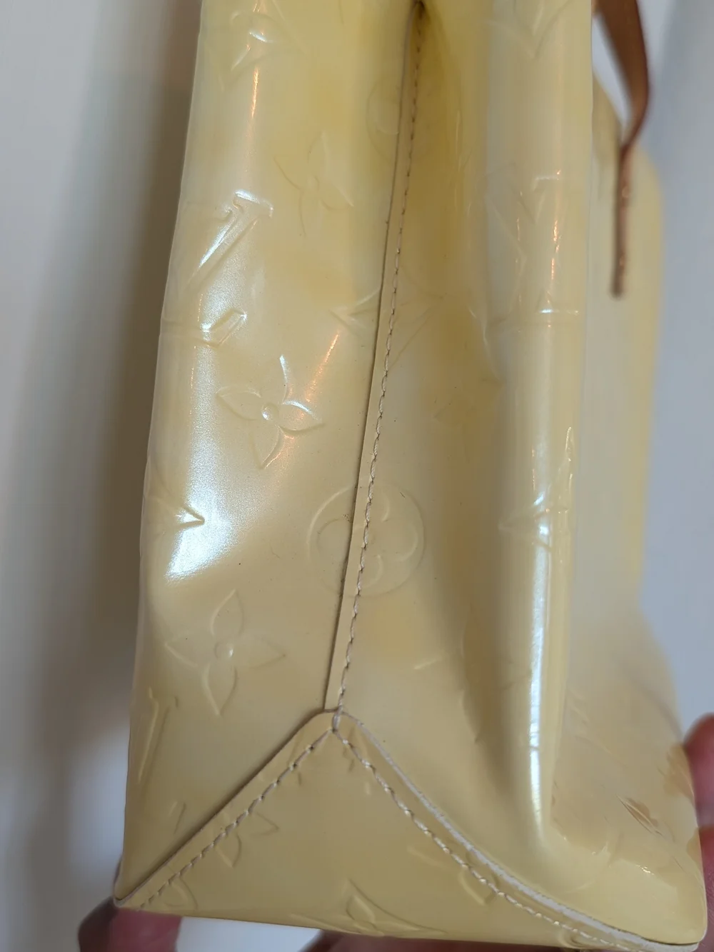Louis Vuitton Monogram Vernis Small Tote in Pale Yellow